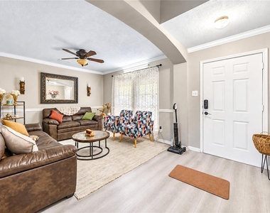 16831 Basewood Court - Photo Thumbnail 18