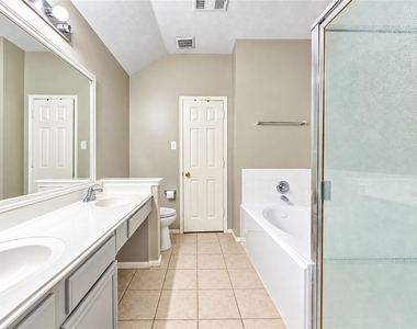 16831 Basewood Court - Photo Thumbnail 28