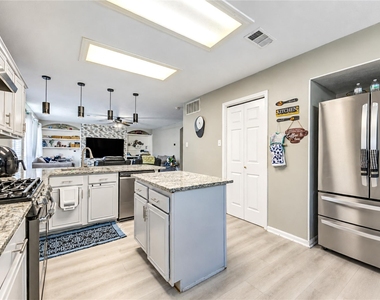16831 Basewood Court - Photo Thumbnail 7