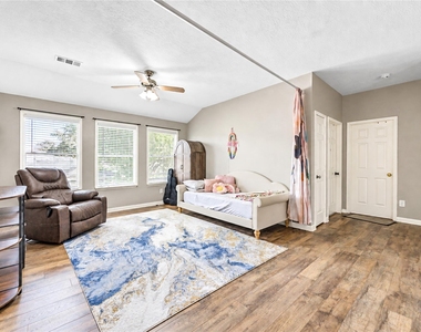 16831 Basewood Court - Photo Thumbnail 41