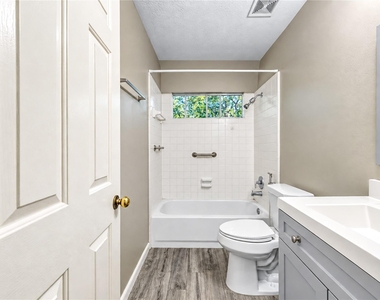 16831 Basewood Court - Photo Thumbnail 36
