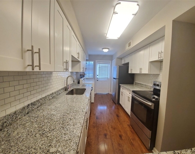 5206 Arboles Drive - Photo Thumbnail 8