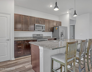 814 Nightengale Street Sw - Photo Thumbnail 8