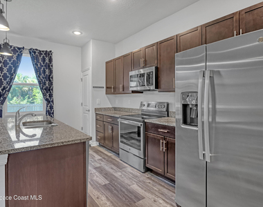 814 Nightengale Street Sw - Photo Thumbnail 9