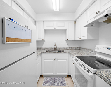 89 Nw Irwin Avenue - Photo Thumbnail 4