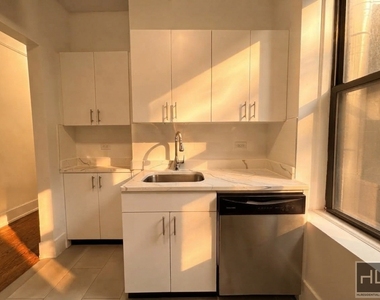 West 72 Street - Photo Thumbnail 1