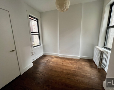 637 Wilson Avenue - Photo Thumbnail 9