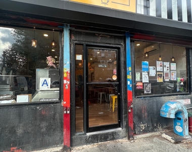 637 Wilson Avenue - Photo Thumbnail 12