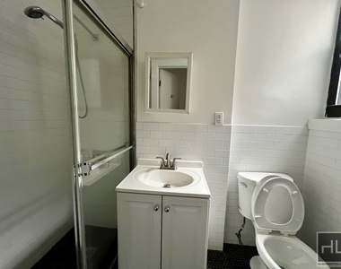 637 Wilson Avenue - Photo Thumbnail 11