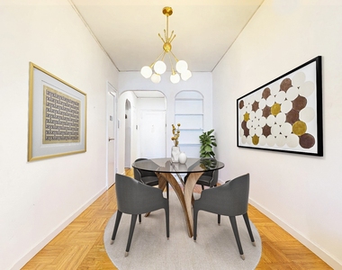 690 Ft Washington Avenue - Photo Thumbnail 3