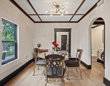 1618 12th Street S - Photo Thumbnail 11
