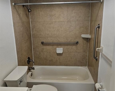 4316 Cedar Grove Street - Photo Thumbnail 5