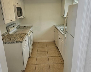 4316 Cedar Grove Street - Photo Thumbnail 3