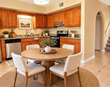 2086 Oak Meadow Circle - Photo Thumbnail 7