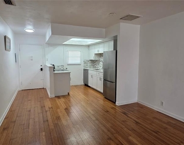 1433 S Belcher Road - Photo Thumbnail 5