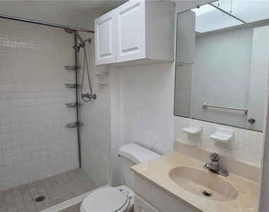 1433 S Belcher Road - Photo Thumbnail 8
