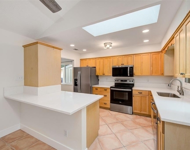 13331 Hacienda Drive - Photo Thumbnail 3