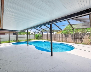 13331 Hacienda Drive - Photo Thumbnail 28