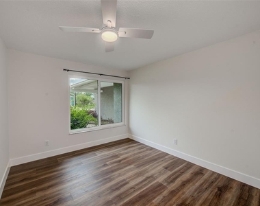 13331 Hacienda Drive - Photo Thumbnail 23