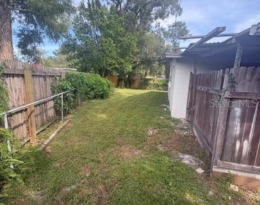 14804 N Boulevard - Photo Thumbnail 18