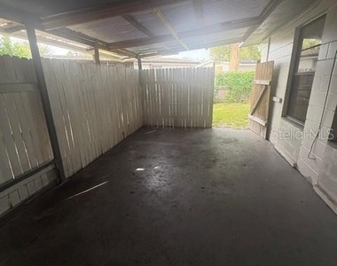 14804 N Boulevard - Photo Thumbnail 16