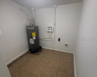 14804 N Boulevard - Photo Thumbnail 14