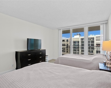 1430 Gulf Boulevard - Photo Thumbnail 21