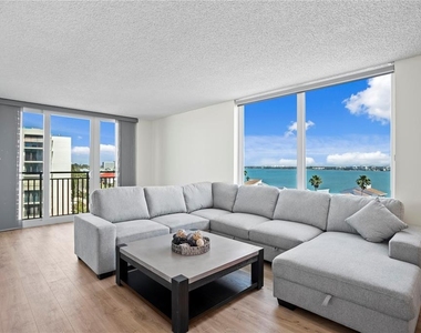 1430 Gulf Boulevard - Photo Thumbnail 12