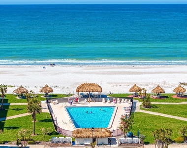 1430 Gulf Boulevard - Photo Thumbnail 2