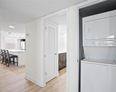 1430 Gulf Boulevard - Photo Thumbnail 19