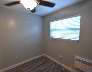419 Stremma Road - Photo Thumbnail 13