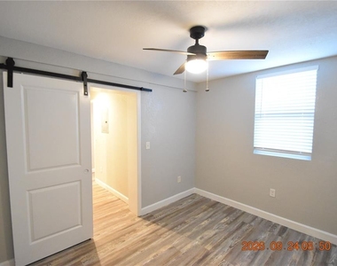 419 Stremma Road - Photo Thumbnail 9