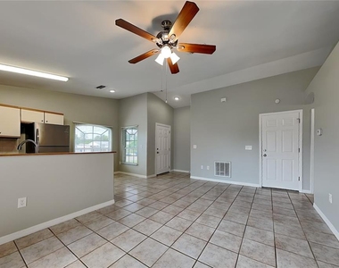 477 Florida Circle N - Photo Thumbnail 1