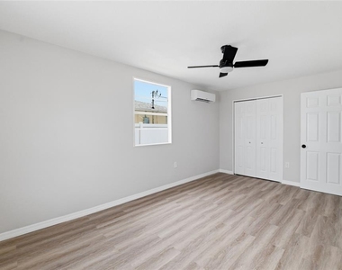 3923 W Flora Street - Photo Thumbnail 2