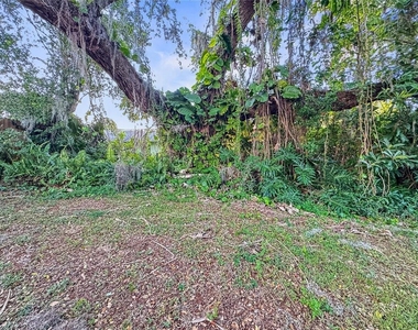 2115 W Ivy Street - Photo Thumbnail 16