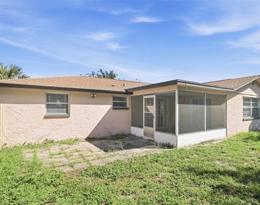 7832 Eugene Drive - Photo Thumbnail 14