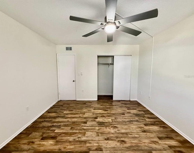 3460 32nd Avenue N - Photo Thumbnail 10