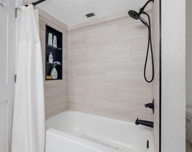 1400 Gulf Boulevard - Photo Thumbnail 27