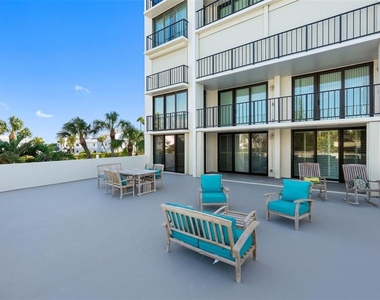 1400 Gulf Boulevard - Photo Thumbnail 15