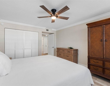 1400 Gulf Boulevard - Photo Thumbnail 31
