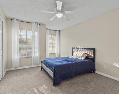 10730 Keys Gate Drive - Photo Thumbnail 11