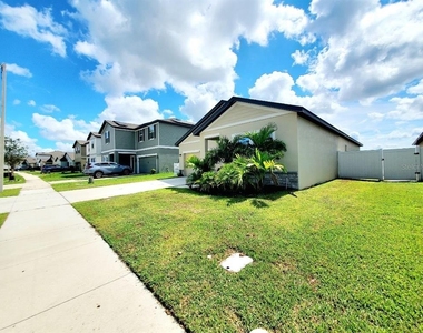 35813 Buttonweed Trail - Photo Thumbnail 2