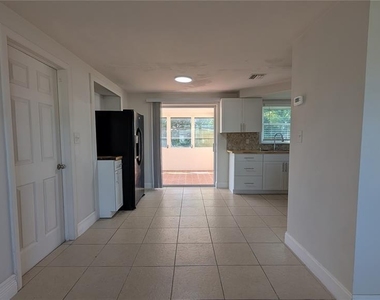3608 Harvard Drive - Photo Thumbnail 7