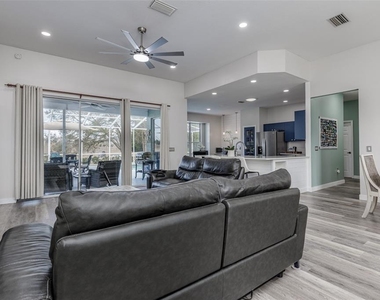 4740 N Crestline Drive - Photo Thumbnail 7