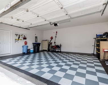 4740 N Crestline Drive - Photo Thumbnail 23