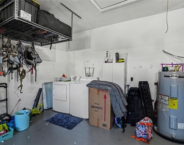 8430 Quarter Horse Drive - Photo Thumbnail 10