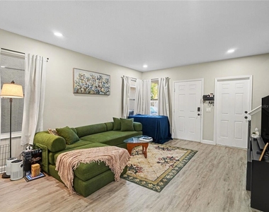 8430 Quarter Horse Drive - Photo Thumbnail 5