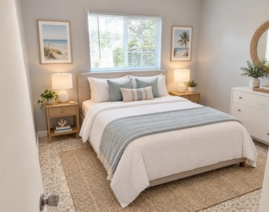 5640 94th Avenue N - Photo Thumbnail 6