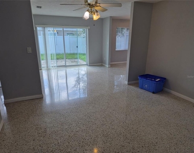 5640 94th Avenue N - Photo Thumbnail 13
