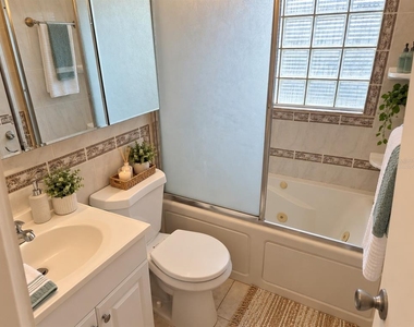 5640 94th Avenue N - Photo Thumbnail 22